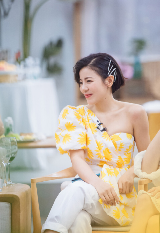 爱游戏官方入口-欧洲选手风采独特，引人瞩目