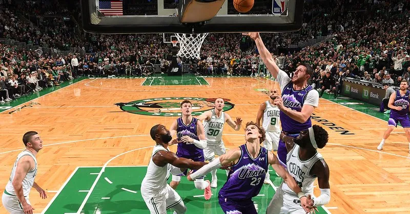 凯尔特人擒爵士，继续保持领先