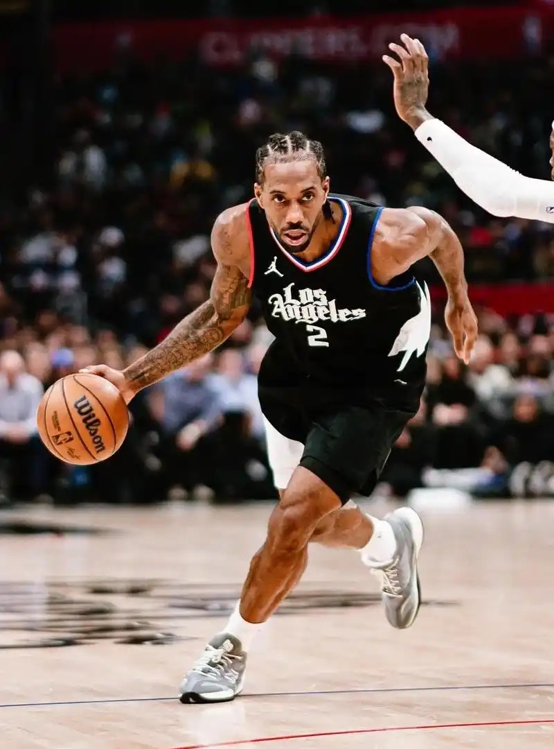 勇士轻取掘金，利拉德惊艳四座