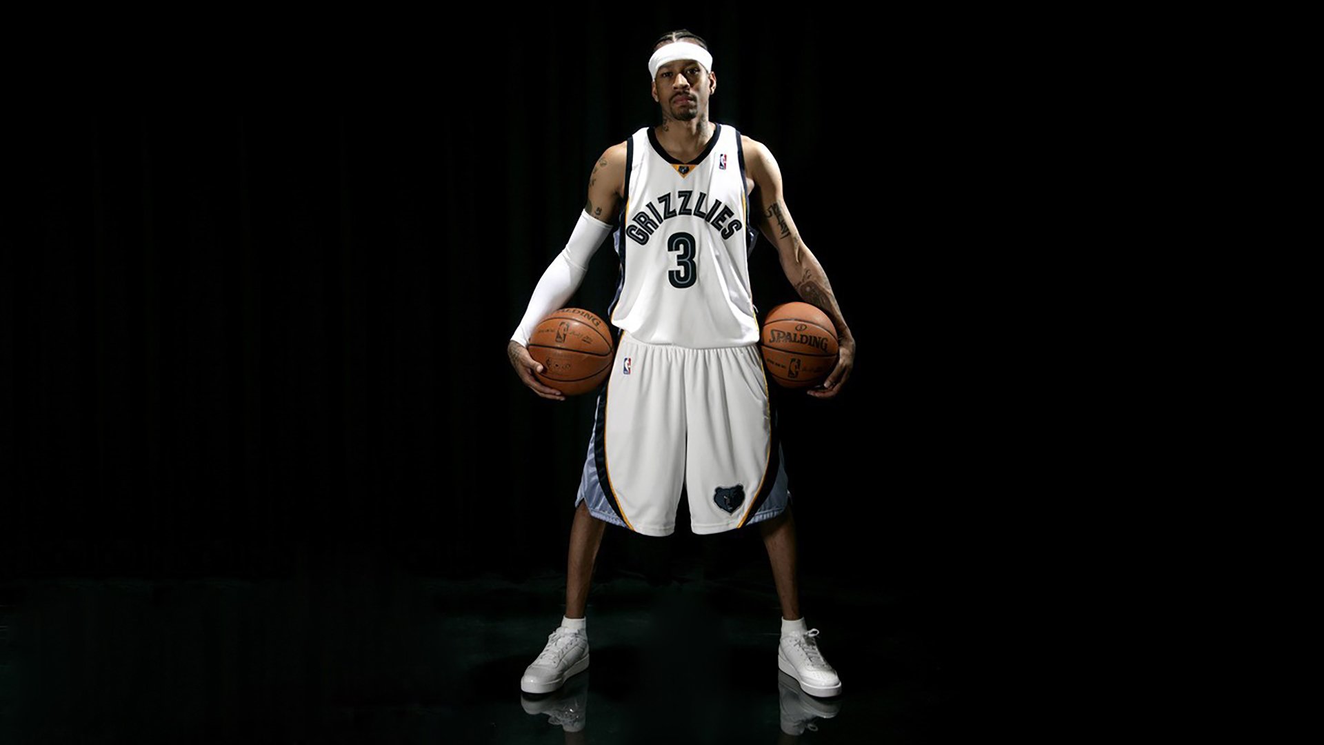 爱游戏-利拉德高光表现映衬山西队碾压掘金，一场跨越时空的篮球对话