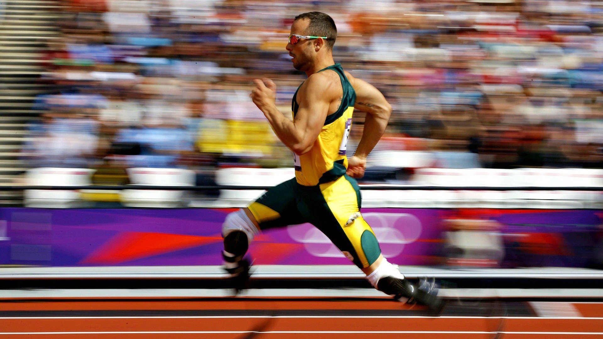 绿茵场上的国家德比，篮球馆里的热火狂潮，当西甲焦点战遇上NBA晋级夜