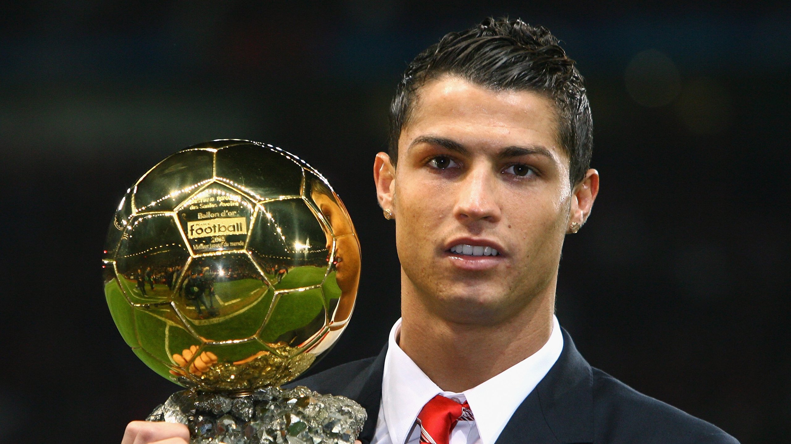 佩德里惊艳四座，马赛回旋收割洪都拉斯—新星的魔法与战术的胜利